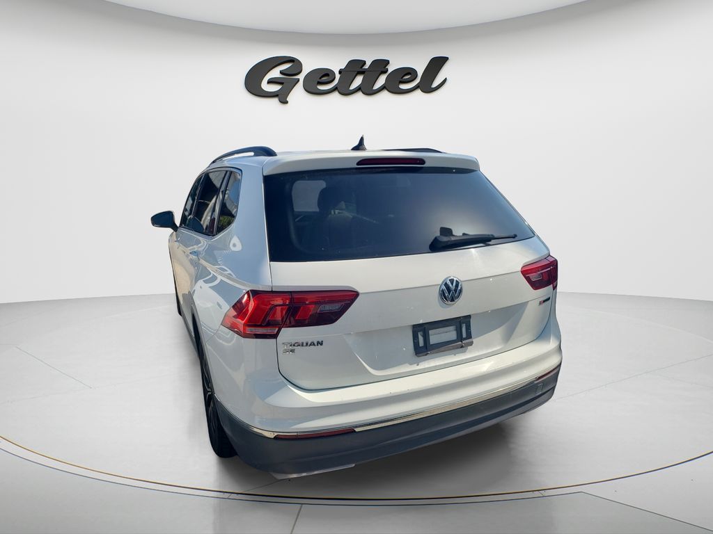Used 2020 White Volkswagen 2.0T SE image 4