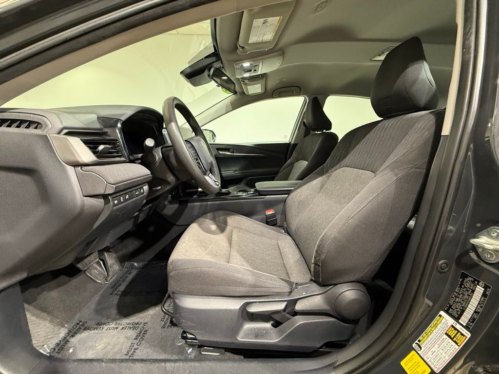 Thumbnail: 2025 Toyota Camry - 12