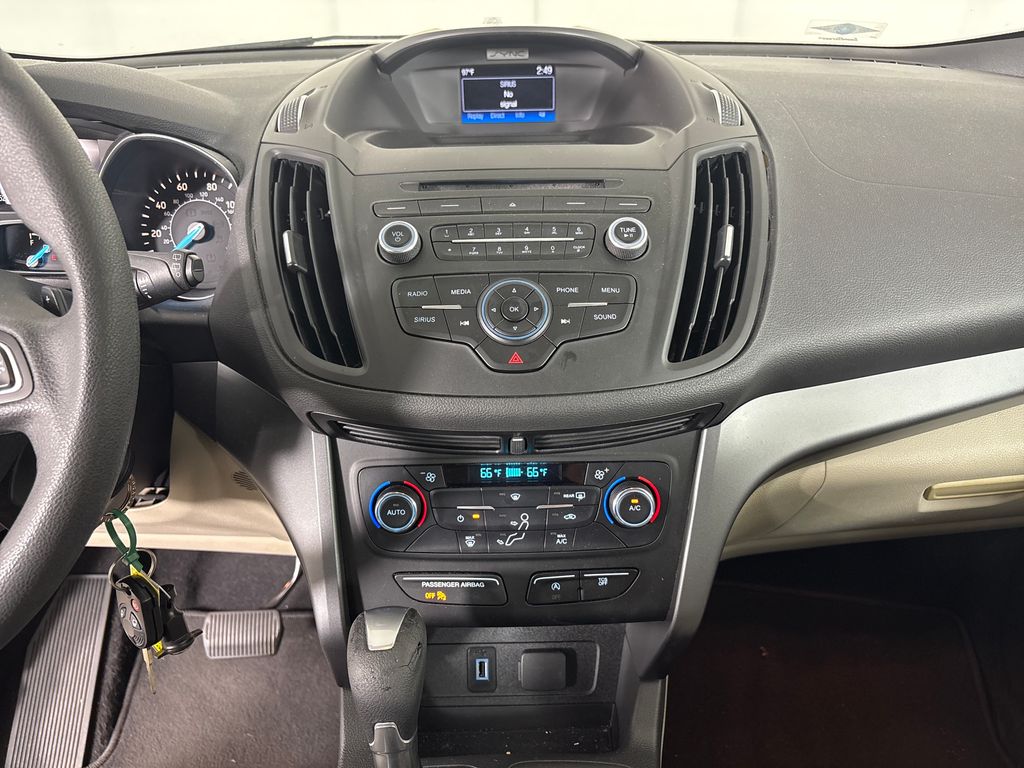 Used 2017 Gold Ford SE image 22