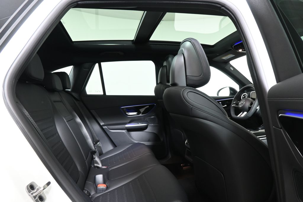 2025 Mercedes-Benz GLC 300 19