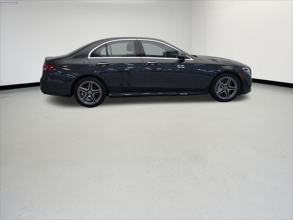Thumbnail: 2023 Mercedes-Benz E-Class - 6