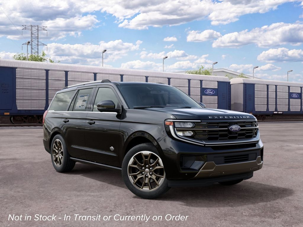 New 2027 Agate Black Metallic Ford King Ranch® image 4