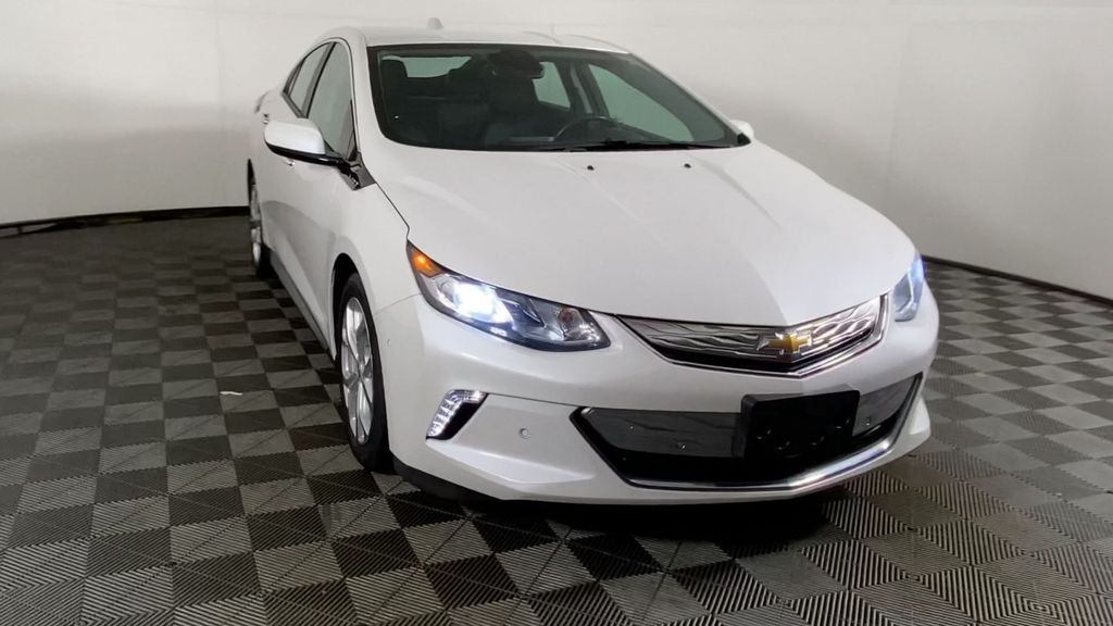 2018 Chevrolet Volt Premier 2