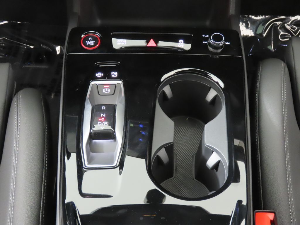Thumbnail: 2027 Audi SQ6 e-tron - 20