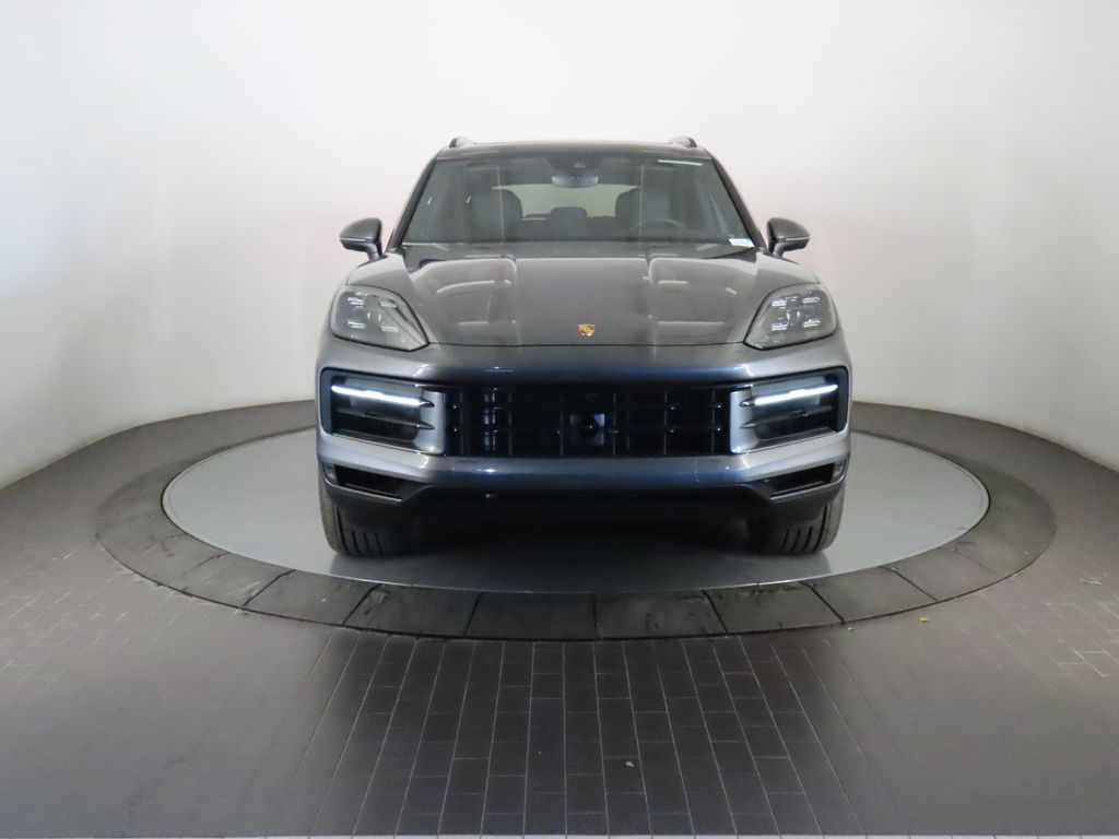 Thumbnail: 2026 Porsche Cayenne - 10