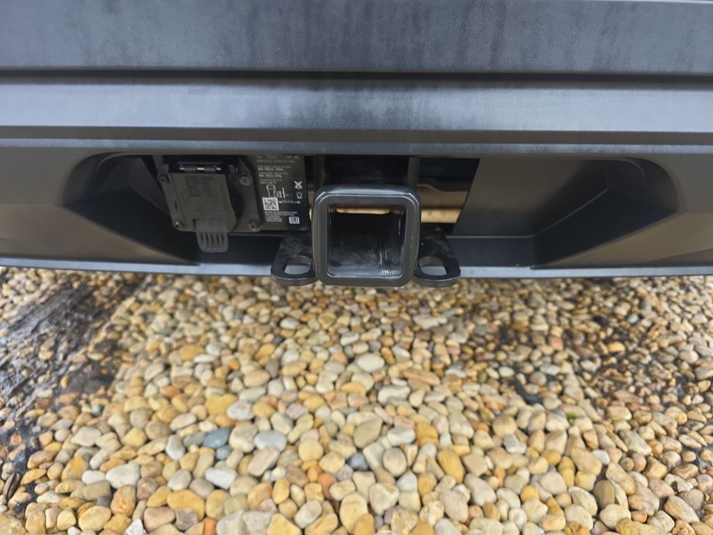 Certified Used 2025 Blue Volkswagen 2.0T SE w/Technology image 12