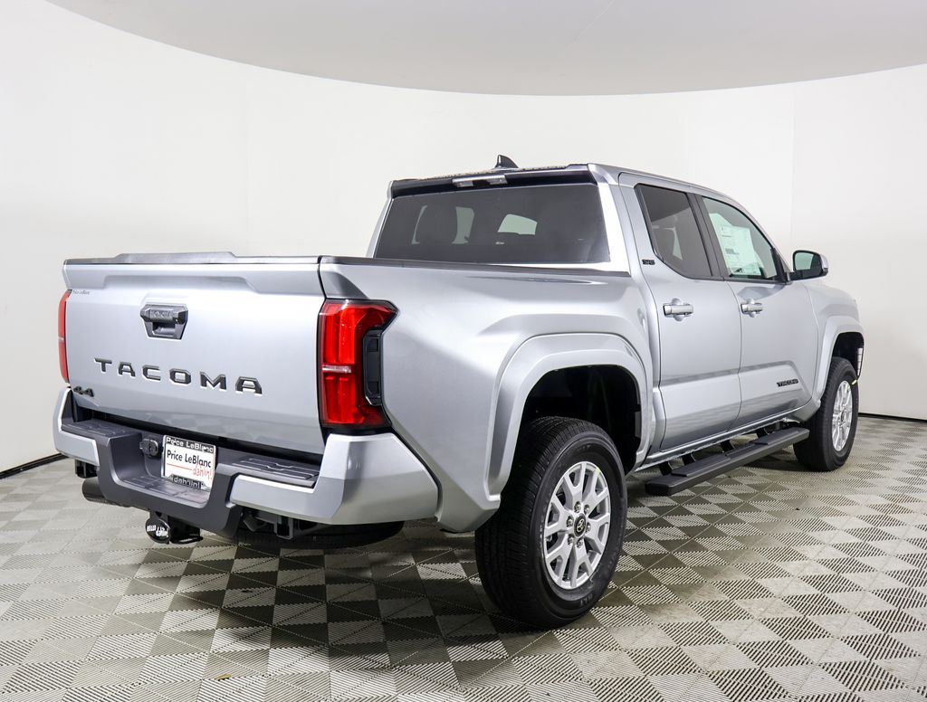 2025 Toyota Tacoma SR5 Double Cab photo 5
