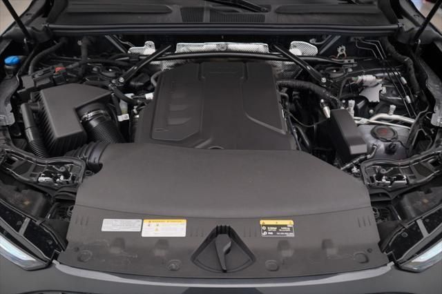 Thumbnail: 2025 Audi Q5 - 13