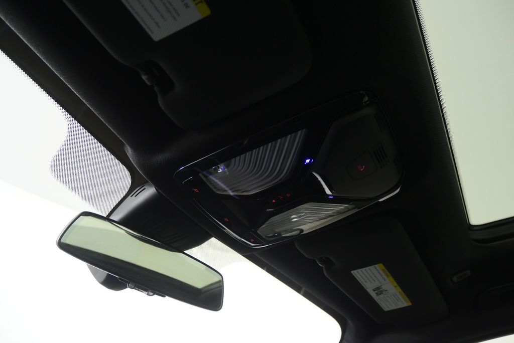 Thumbnail: 2021 BMW X5 - 18