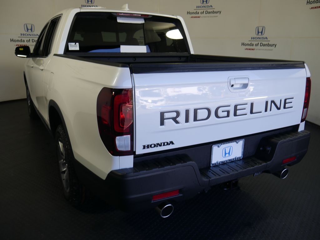 Thumbnail: 2026 Honda Ridgeline - 10