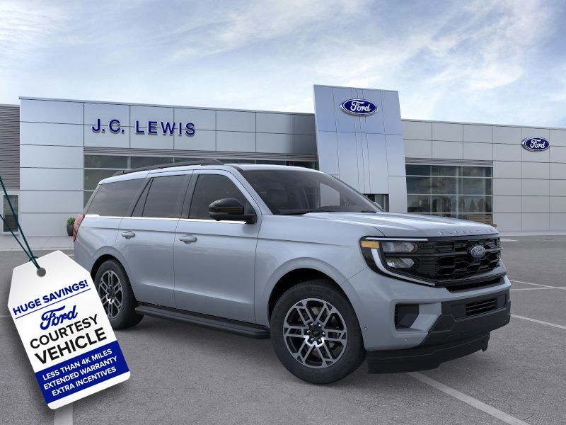 2025 Ford Expedition Active