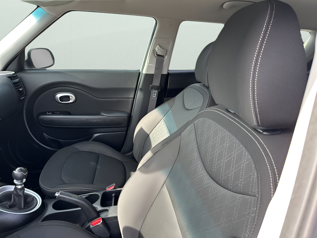 Used Car 2016 Kia Soul  Base For Sale Under $15,000 In Austin, Texas