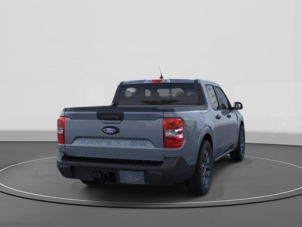 New 2026 Ford Maverick XLT 4D Crew Cab