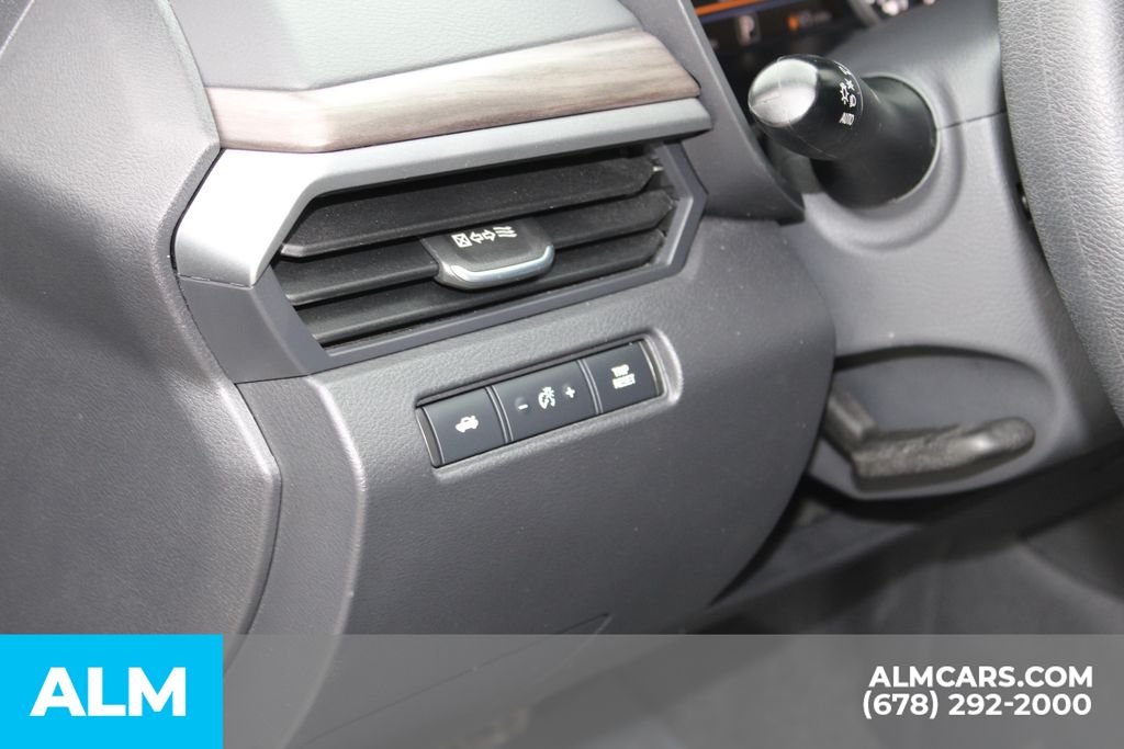 Used 2025 Gray Nissan 2.5 SV image 13