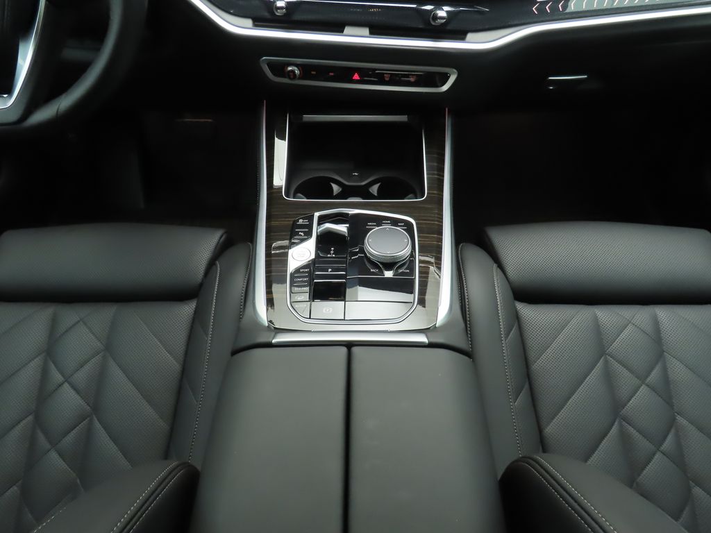 Thumbnail: 2024 BMW X5 - 16