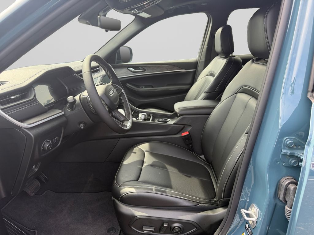 2026 Jeep Grand Cherokee Limited Blue at South Hills CDJR