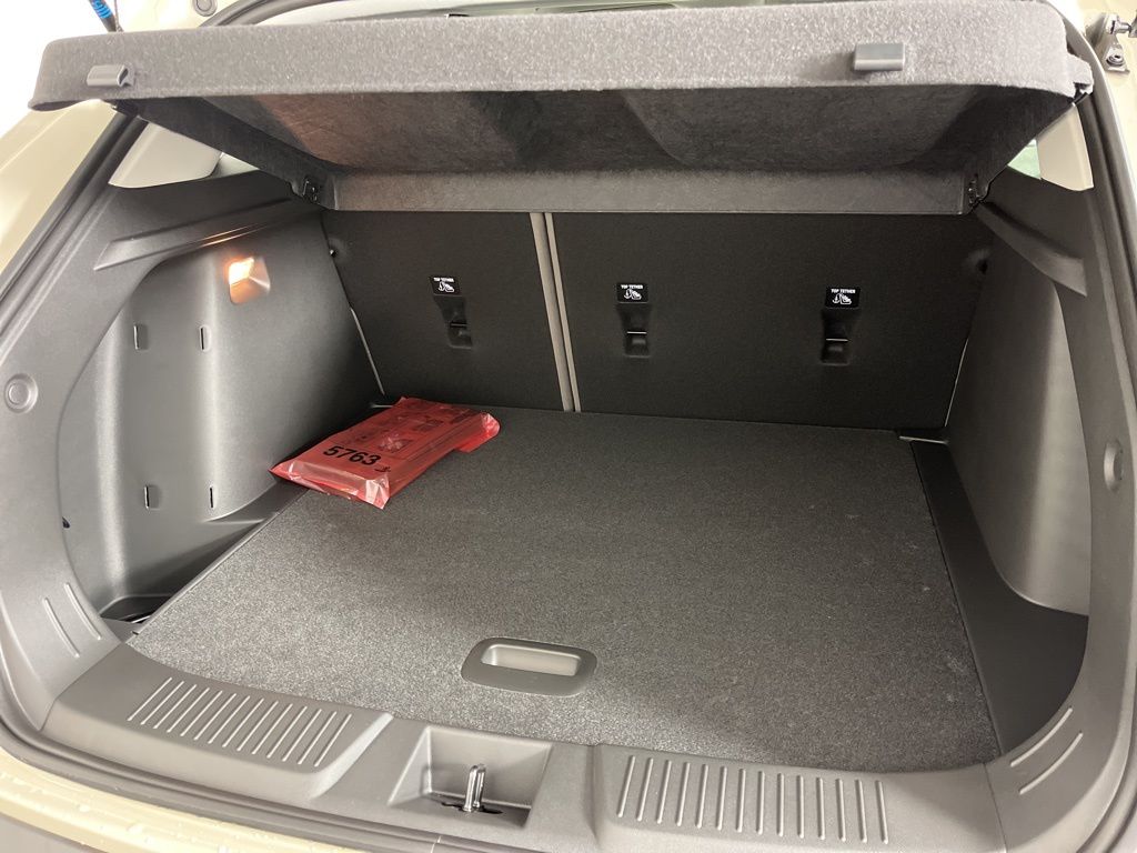 Thumbnail: 2026 Chevrolet Trax - 19