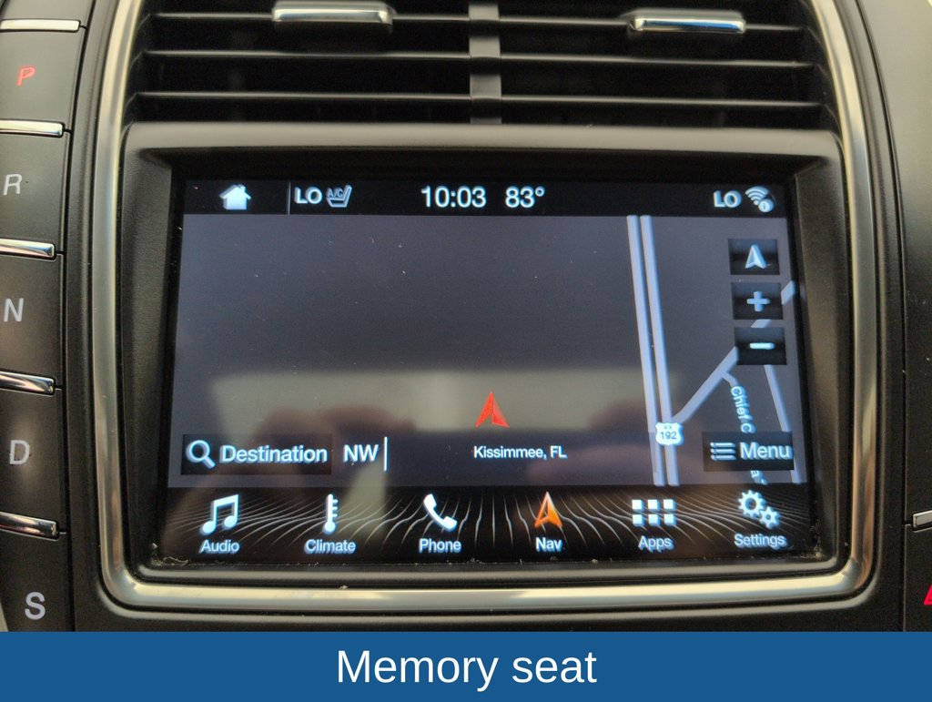 Used 2018 Black Lincoln Reserve image 26