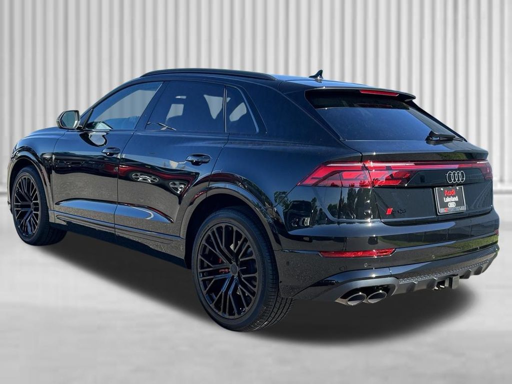 2026 Audi SQ8 4.0T Prestige