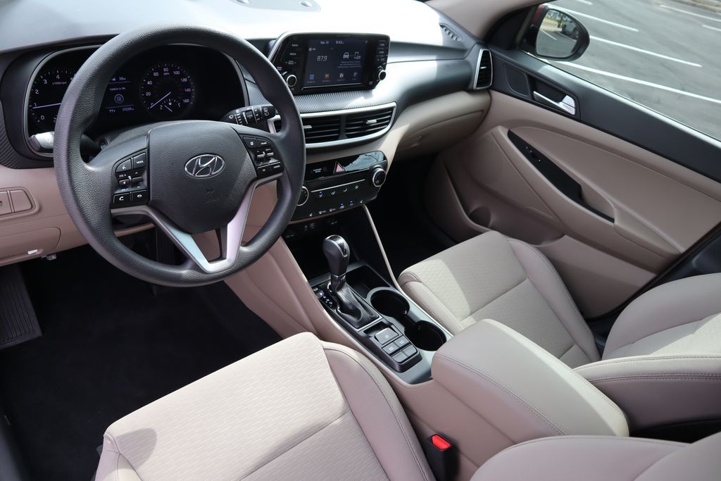 Thumbnail: 2019 Hyundai Tucson - 9