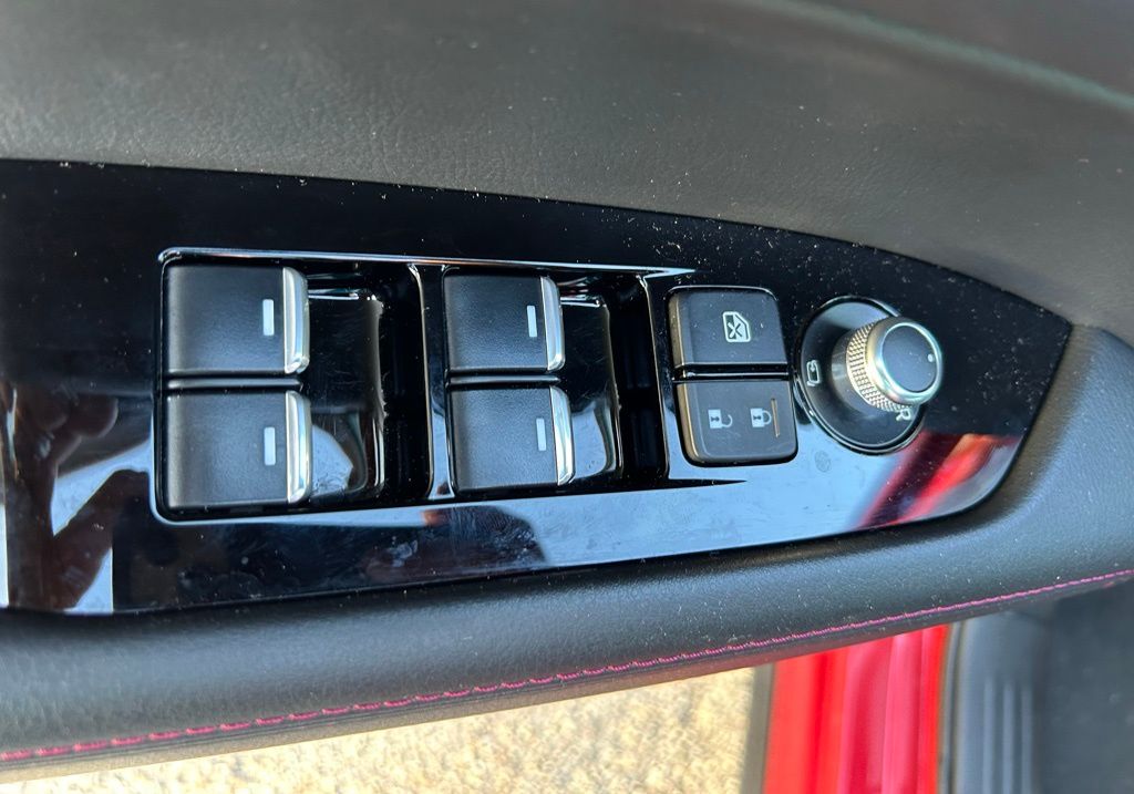 Thumbnail: 2025 Mazda CX-5 - 18