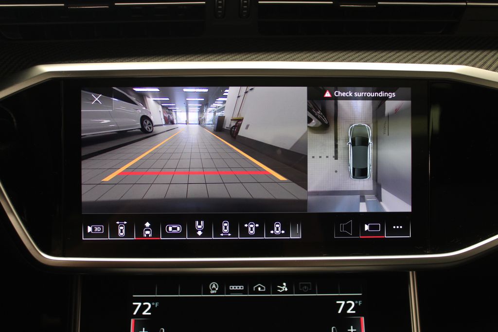 Thumbnail: 2022 Audi S7 - 22