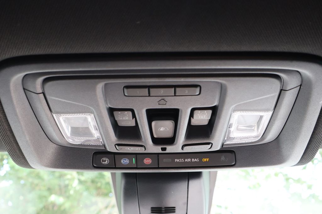 Thumbnail: 2021 Chevrolet Silverado 1500 - 30