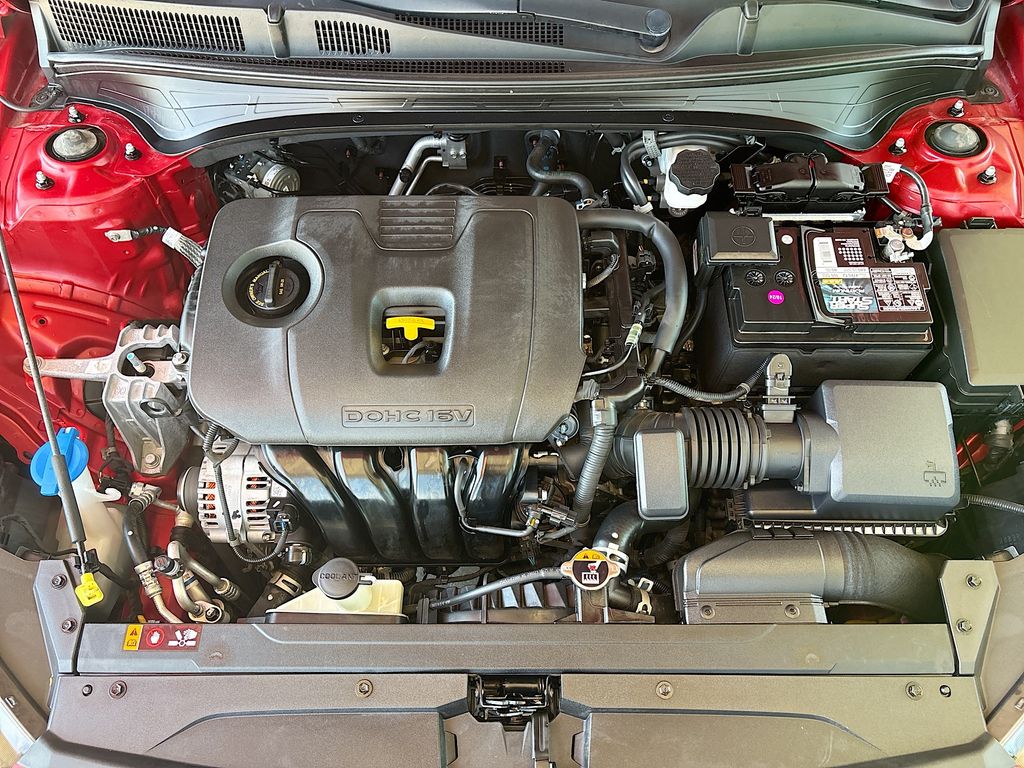Thumbnail: 2021 Kia Forte - 28