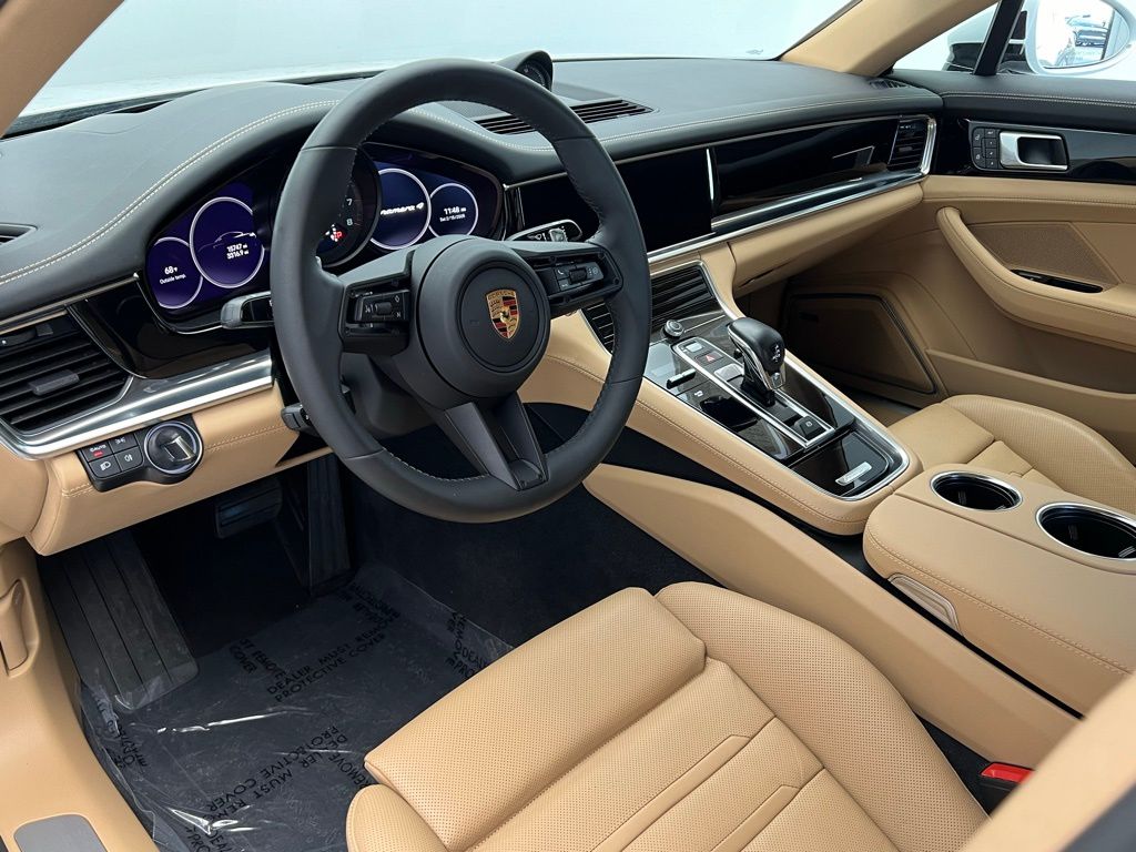 2022 Porsche Panamera Platinum 4