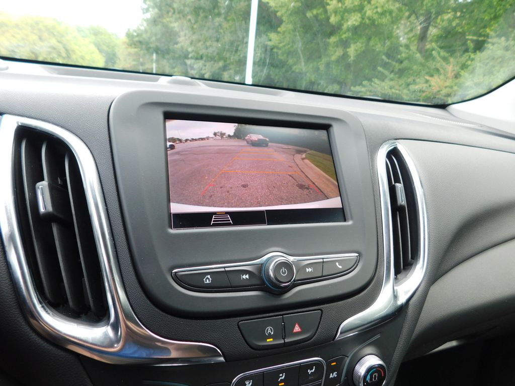Thumbnail: 2024 Chevrolet Equinox - 10