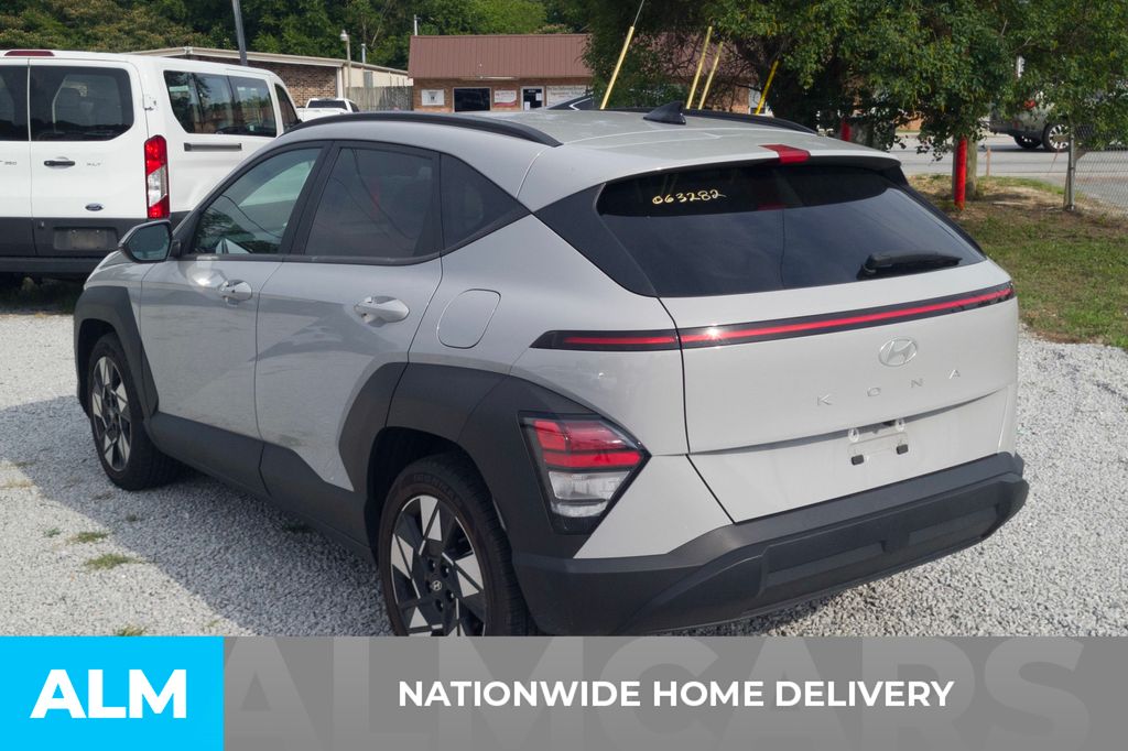 Used 2024 Gray Hyundai SEL image 4