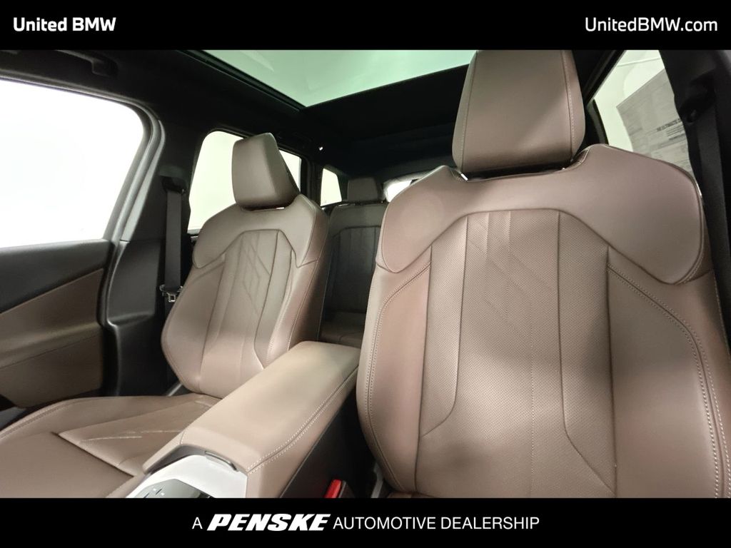 Thumbnail: 2026 BMW X3 - 13