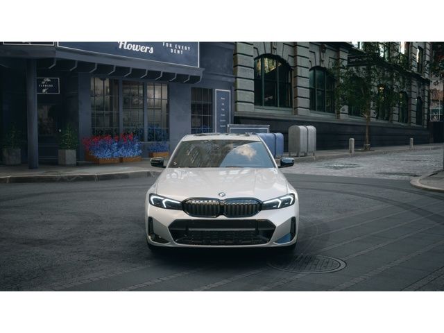 Thumbnail: 2025 BMW 3 Series - 3