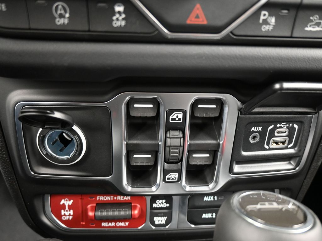 New 2026 Anvil Clearcoat Jeep Rubicon image 18