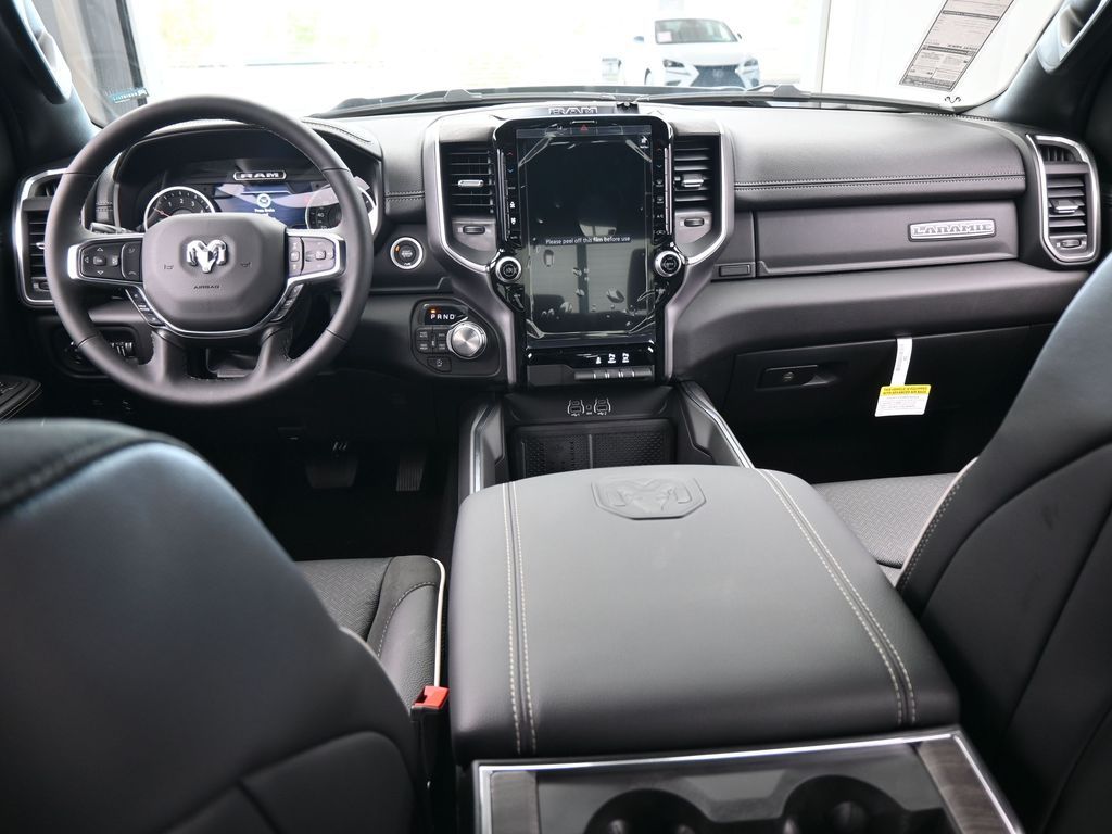 New 2026 Diamond Black Crystal Pearlcoat Ram Laramie image 34