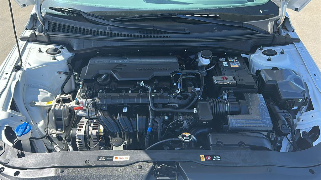 2024 Hyundai Elantra SE White at Classic Elite Chevrolet Sugar Land