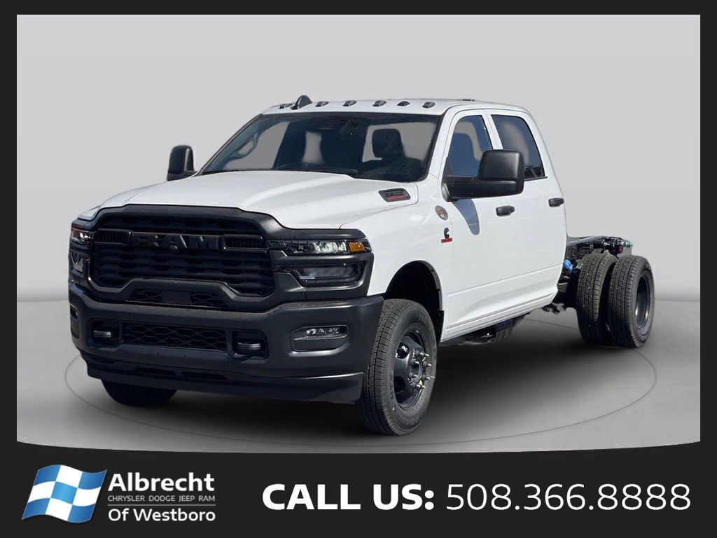 Bright White Clearcoat 2026 RAM 3500 Chassis Pickup Truck Four-Wheel Drive 8-Speed Automatic