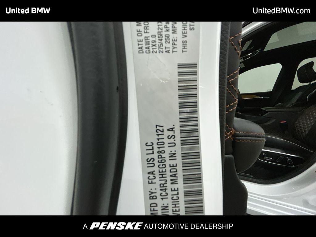 Thumbnail: 2023 Jeep Grand Cherokee - 23