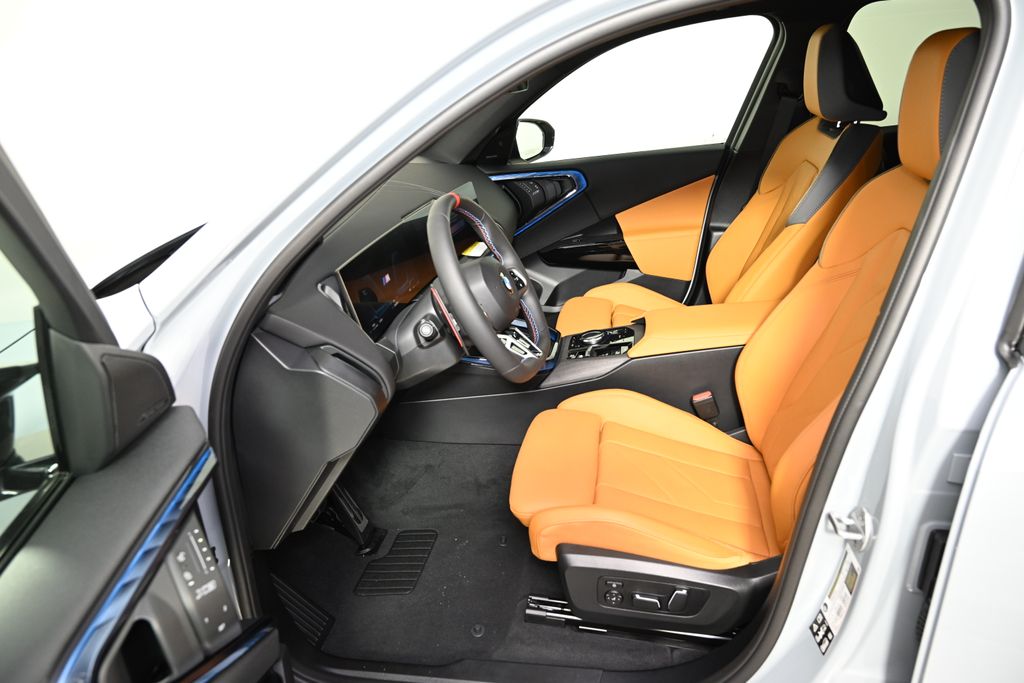 Thumbnail: 2025 BMW X3 - 15
