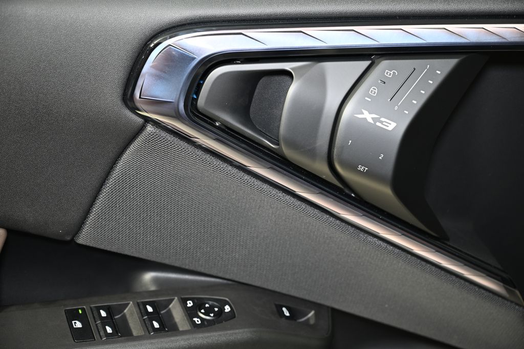 2025 BMW X3 3.0i 22