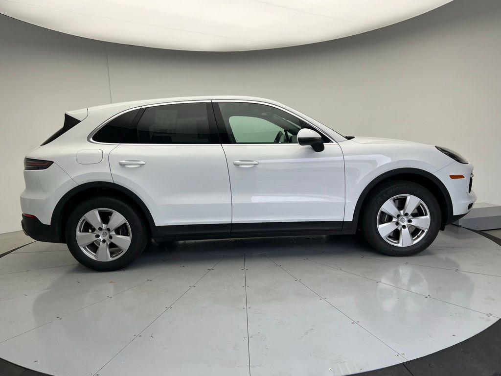 Thumbnail: 2023 Porsche Cayenne - 23