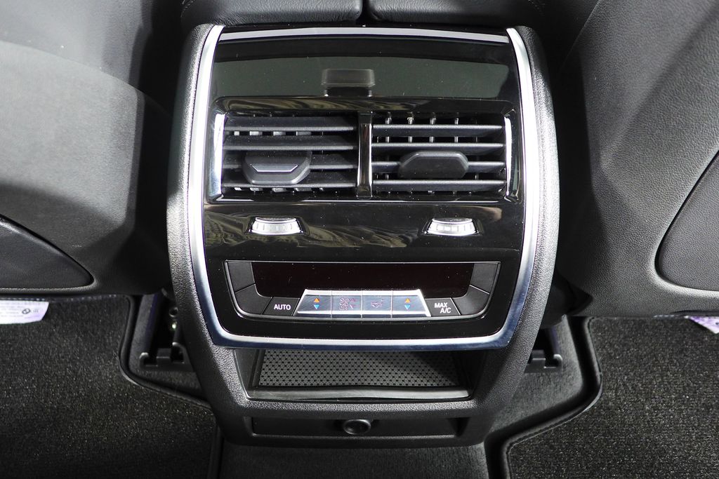 Thumbnail: 2020 BMW X5 - 24