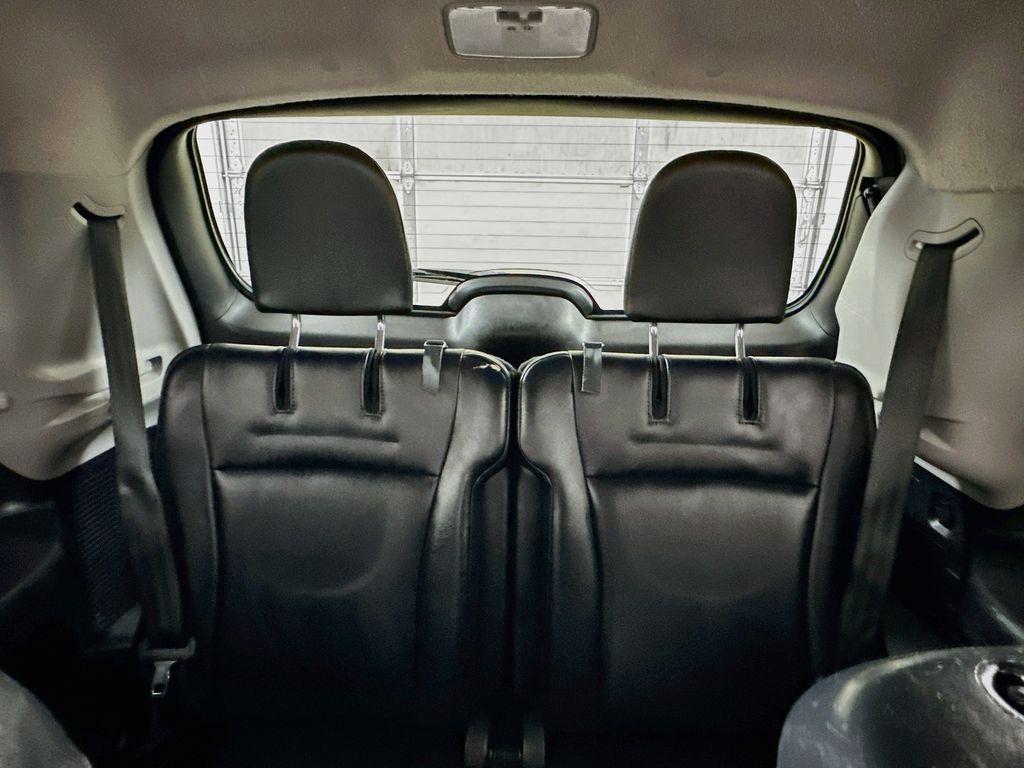 Thumbnail: 2013 Toyota Highlander - 28