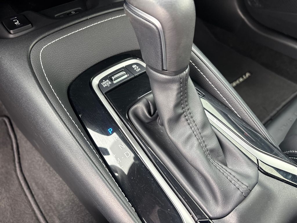 Used Car 2024 Toyota Corolla Hatchback  Xse For Sale Under $30,000 In Austin, Texas