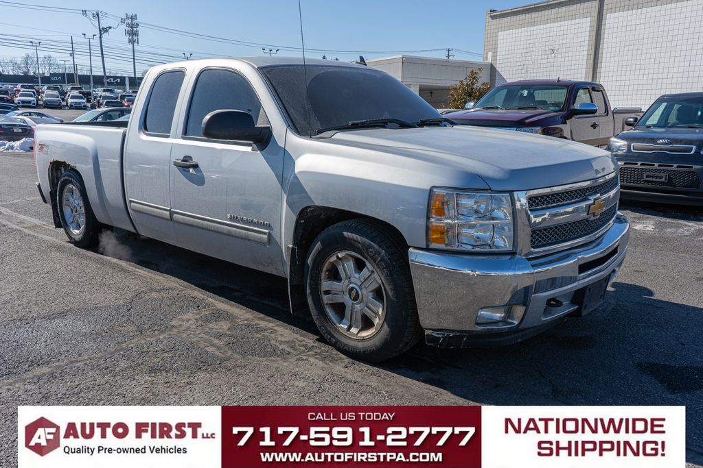 Silver Ice Metallic 2012 Chevrolet Silverado 1500 LT Extended Cab 4WD Pickup Truck Four-Wheel Drive 6-Speed Automatic Overdrive