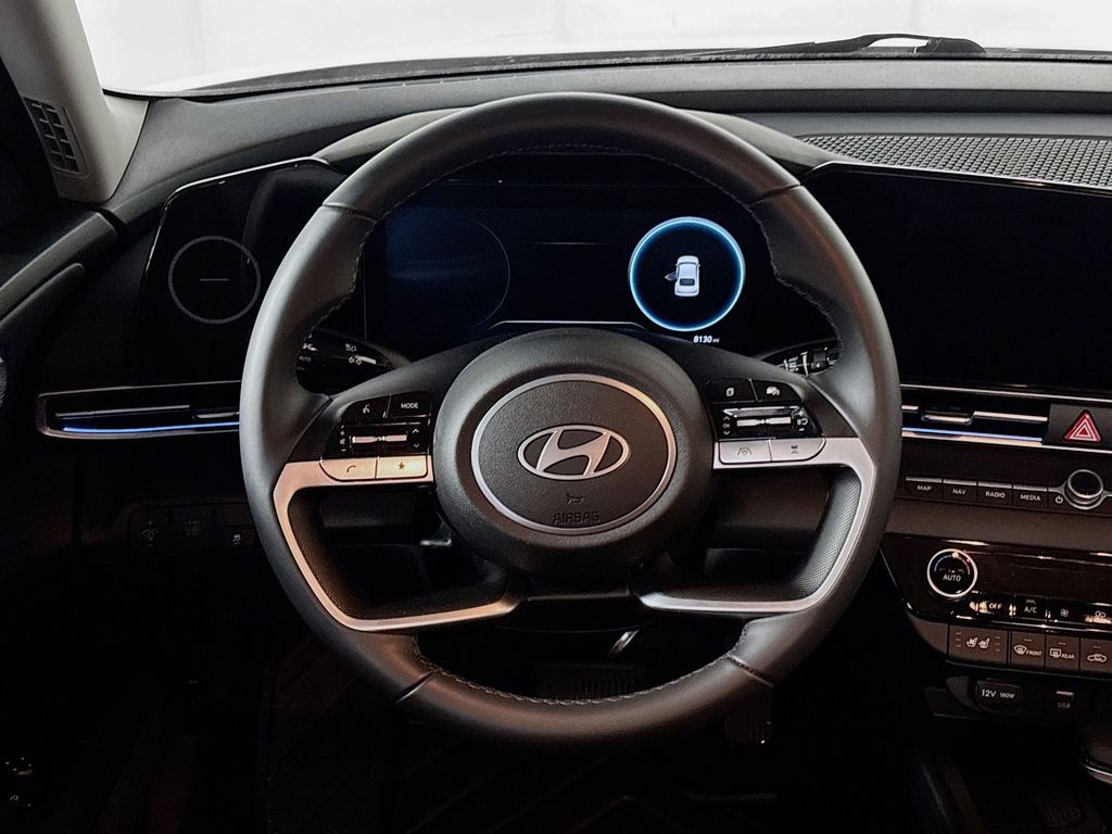 2024 Hyundai Elantra Hybrid Limited