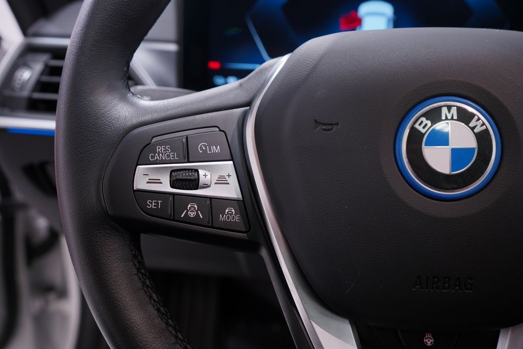 2024 BMW i4 eDrive40 20