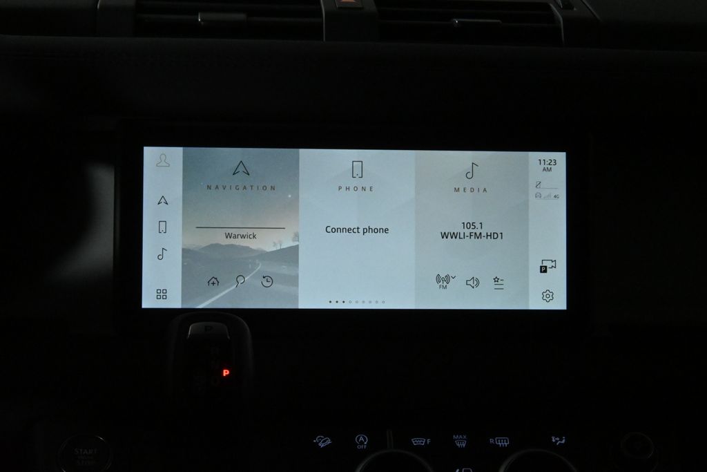Thumbnail: 2024 Land Rover Defender - 24