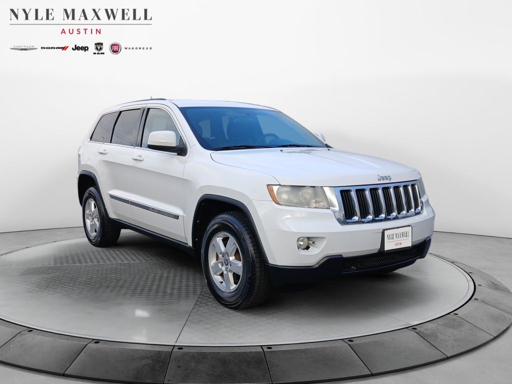 Used Car 2013 Jeep Grand Cherokee  Laredo For Sale Under $12,000 In Austin, Texas
