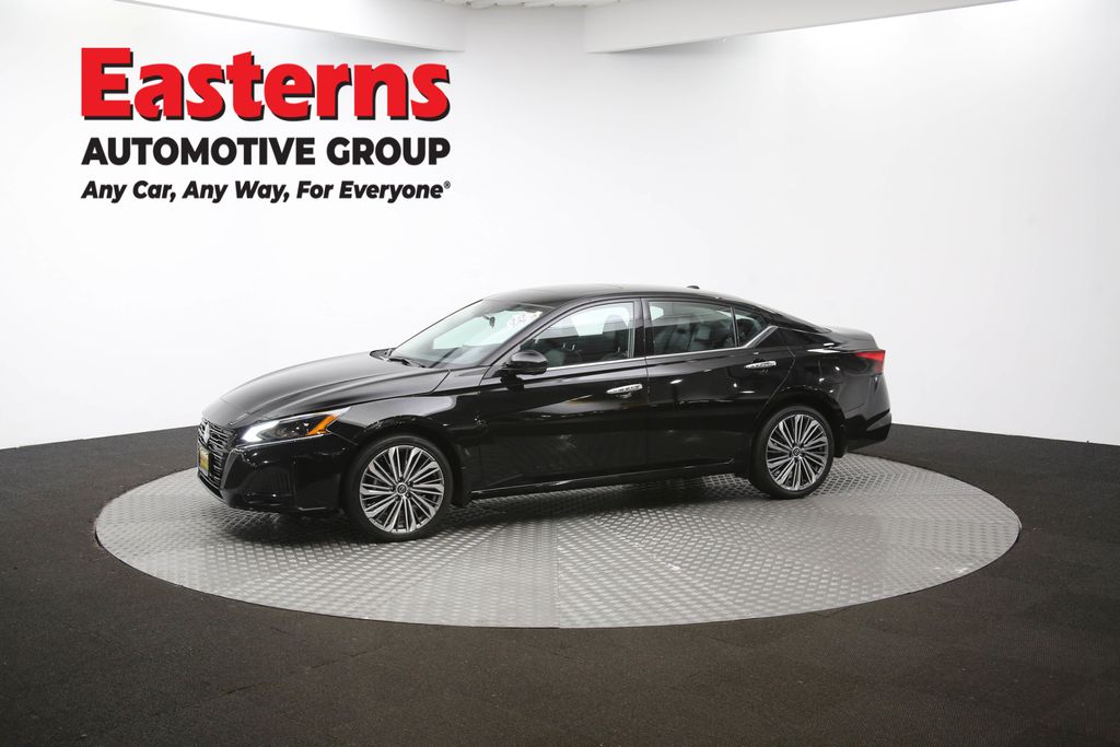 Used 2023 Black Nissan 2.5 SL image 57